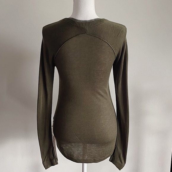 NWT Lululemon Sunshine Coast Long Sleeve Sweater - Picture 14 of 15